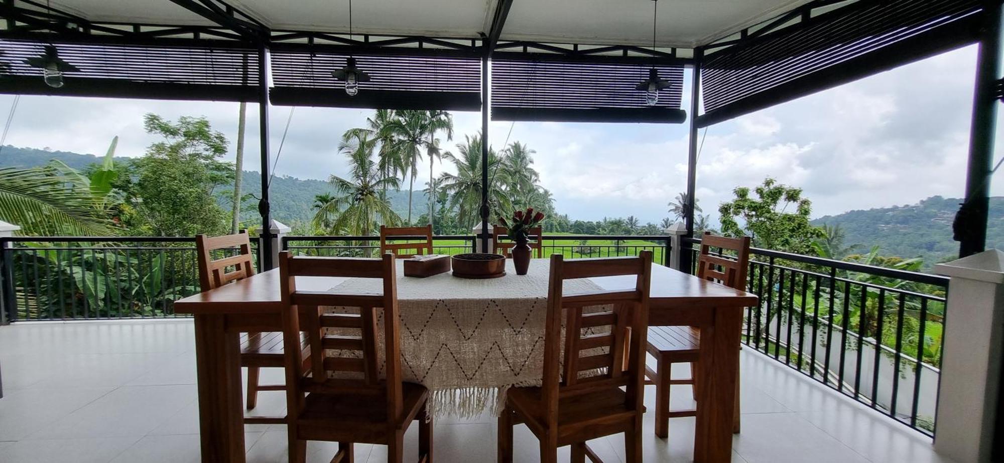 Utopiaku - Munduk Highlands Villa Exterior photo